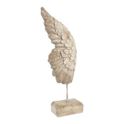 scultura in resina rappresentante un'ala. Colore bianco, effetto invecchiato