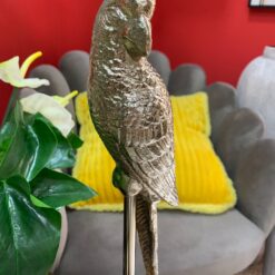 Alternative view of Scultura Pappagallo Platino CAMACHO