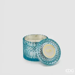 Candela Crystal EDG in vetro azzurro con profumo sale marino e salvia. Fresca, elegante e perfetta per rilassare e decorare ogni ambiente.