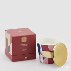 Candela Hypnotic Moroccan Amber EDG: design decorativo e fragranza calda e orientale all’ambra per creare un’atmosfera elegante, avvolgente e ricca di personalità.