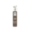 Spray Pulisci e Profuma “Ambra e Cotone” MUHÀ. Profumo pulito e avvolgente, ideale per tessuti e ambienti. Rinfresca e deodoriza con delicatezza.
