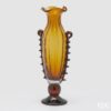 Vaso Corinto Coppa Ambra 50 cm EDG: vetro decorativo, design elegante e scenografico per arricchire ogni ambiente con luce e stile.