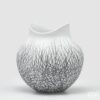 Vaso Deluxe Filo d’Erba 35 cm EDG: ceramica moderna, texture naturale e design elegante per arricchire ogni ambiente con stile e luminosità.