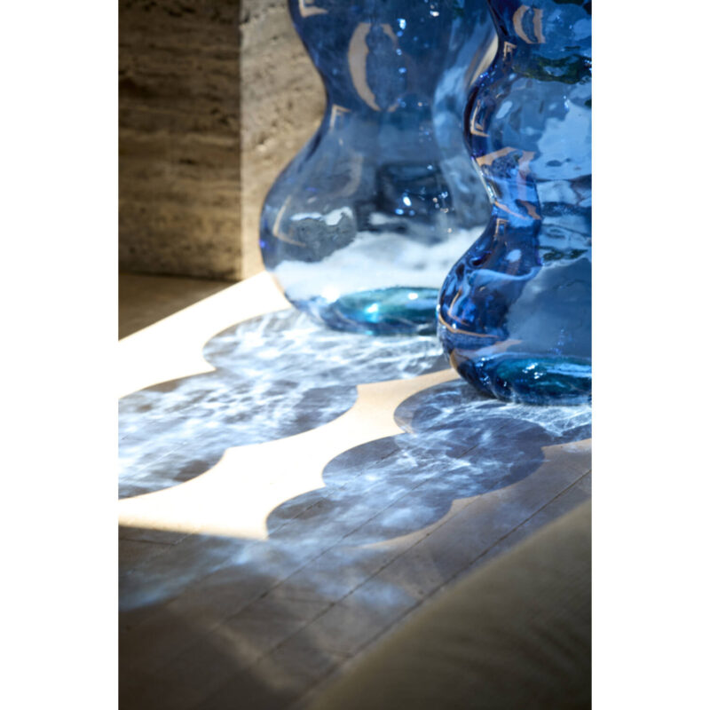 Vaso in Vetro Blu Scuro 75cm LIGHT & LIVING - immagine 3