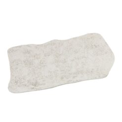 Centrotavola Camacho in alluminio bianco laccato opaco. Design minimal e scultoreo, perfetto per arredo moderno e nordico. Accessorio tavola di lusso.