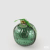 Candela natalizia in vetro verde EDG con fragranza Greenwood: elegante, profumata e perfetta per le feste. Scoprila ora sul nostro shop online.