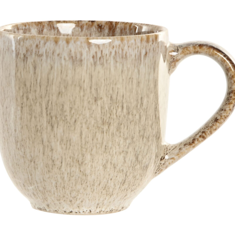 Tazza in porcellana beige dal design naturale. Elegante, materica e resistente. Perfetta per caffè, tè e tisane, ideale per ambienti moderni e accoglienti.