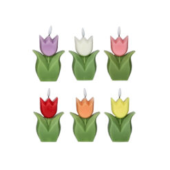 Candela Led Tulipano Brandani in colori assortiti. Elegante, sicura e decorativa. Illumina gli ambienti con un tocco floreale e una luce calda e soffusa.