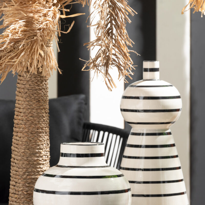 Vaso a righe bianche e nere in ceramica 26cm J‑LINE - immagine 3