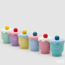 Candele Tortina EDG: design a cupcake, colori pastello e fragranze miste per profumare e decorare la casa con stile giocoso, moderno e irresistibile.