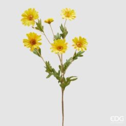 Margherita artificiale gialla EDG: petali luminosi, cuore scuro e stelo modellabile. Perfetta per composizioni naturali e decorazioni solari.