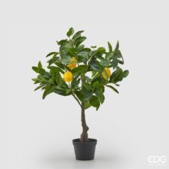 Pianta artificiale di limone EDG: foglie fitte, limoni realistici e stile mediterraneo. Perfetta per decorazioni luminose e ambienti moderni o rustici.