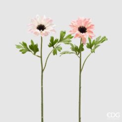 Anemone artificiale rosa EDG: petali delicati, centro scuro e stelo modellabile. Elegante e romantico, perfetto per composizioni primaverili.