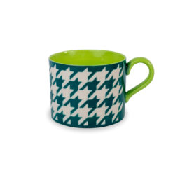 Tazza colazione verde in stoneware WD Lifestyle. Robusta, moderna e decorativa, ideale per cappuccino, tè e tisane.