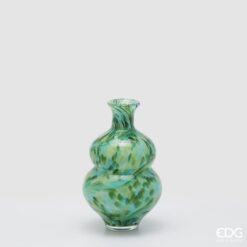 Vaso bottiglia Macula EDG verde: vetro lavorato a mano, effetto maculato e design elegante. Perfetto per decorazioni moderne e composizioni verticali.