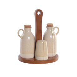 Ménage beige con base in acacia. Set elegante per condimenti, perfetto per cucina e tavola. Design naturale e moderno.