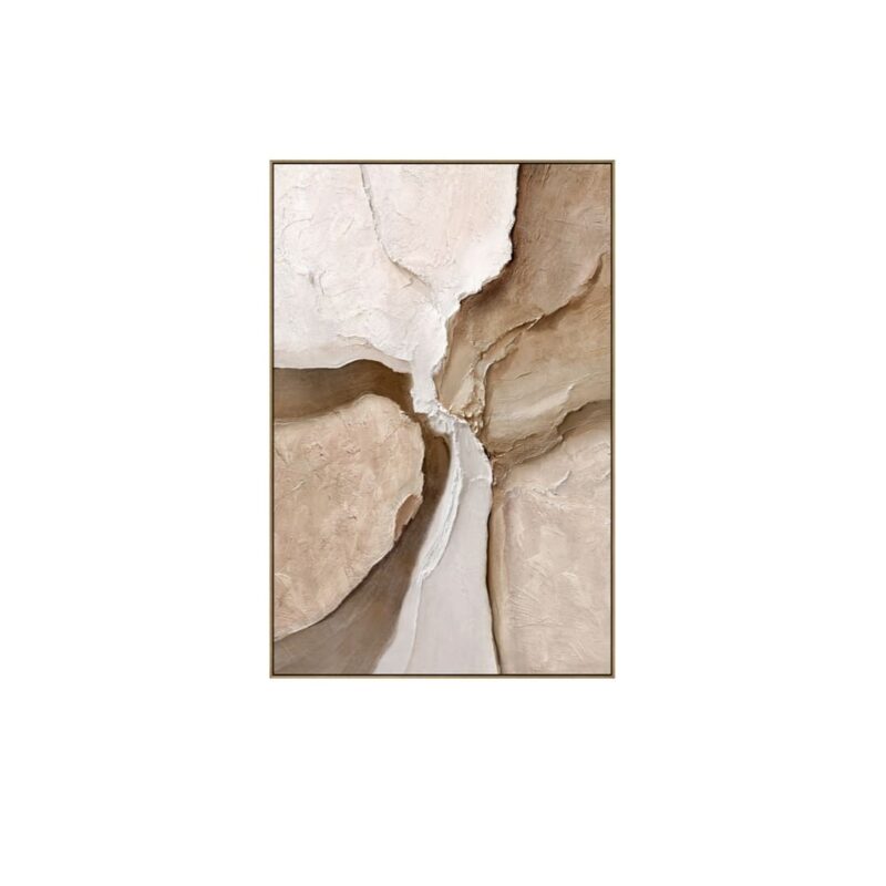 Quadro astratto 100×150 con cornice in legno. Toni sabbia e forme stratificate per arredare salotti, ingressi e uffici con eleganza naturale e moderna.