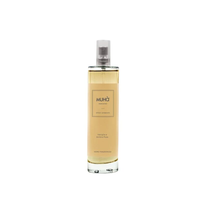 Spray profuma ambiente Muhà: fragranze raffinate che trasformano ogni spazio in un’oasi di benessere. Essenze naturali, atmosfera immediata, stile italiano.