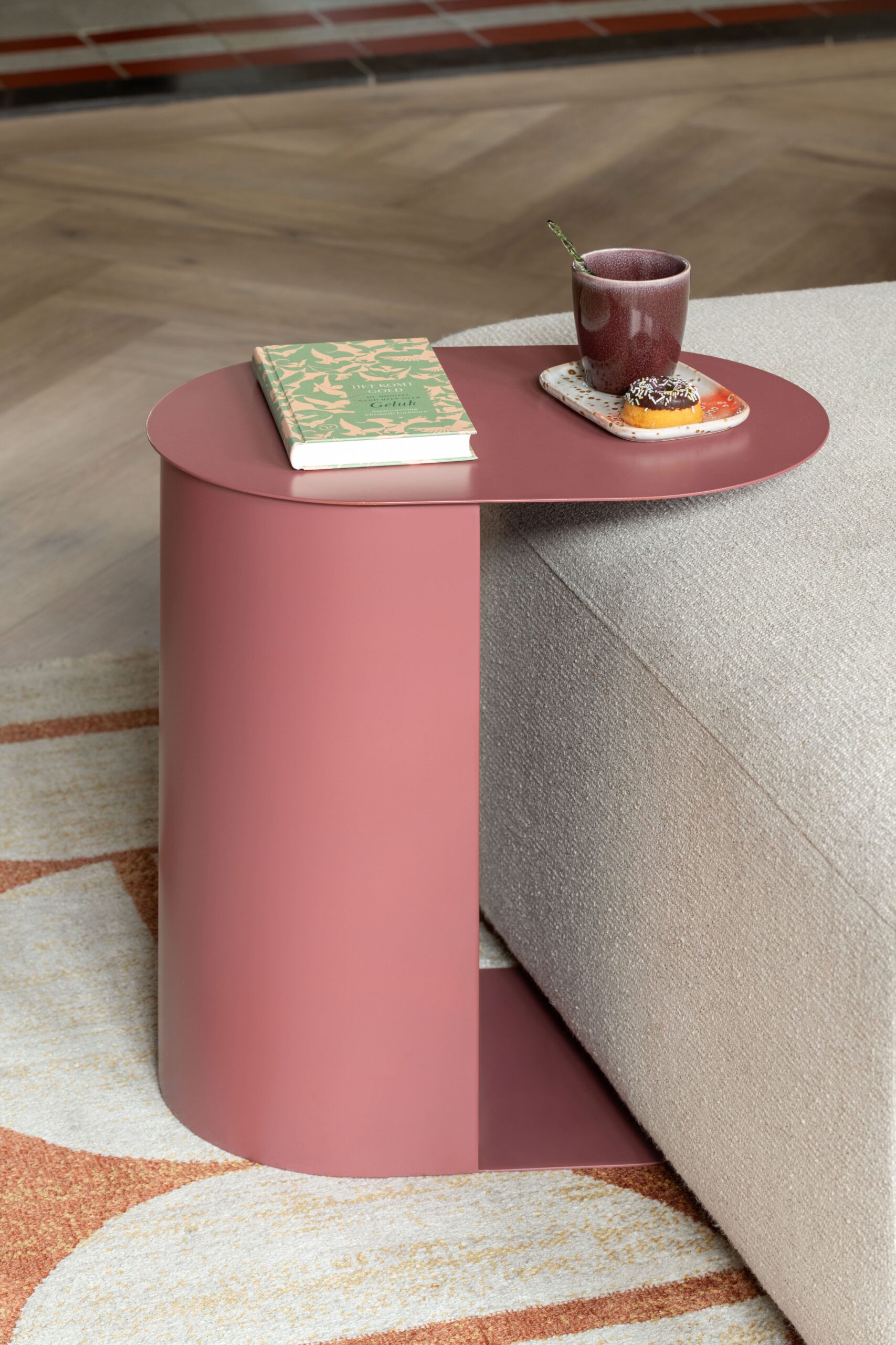 Coppia Tavolini ovali in metallo burgundy PRESENT TIME - immagine 2