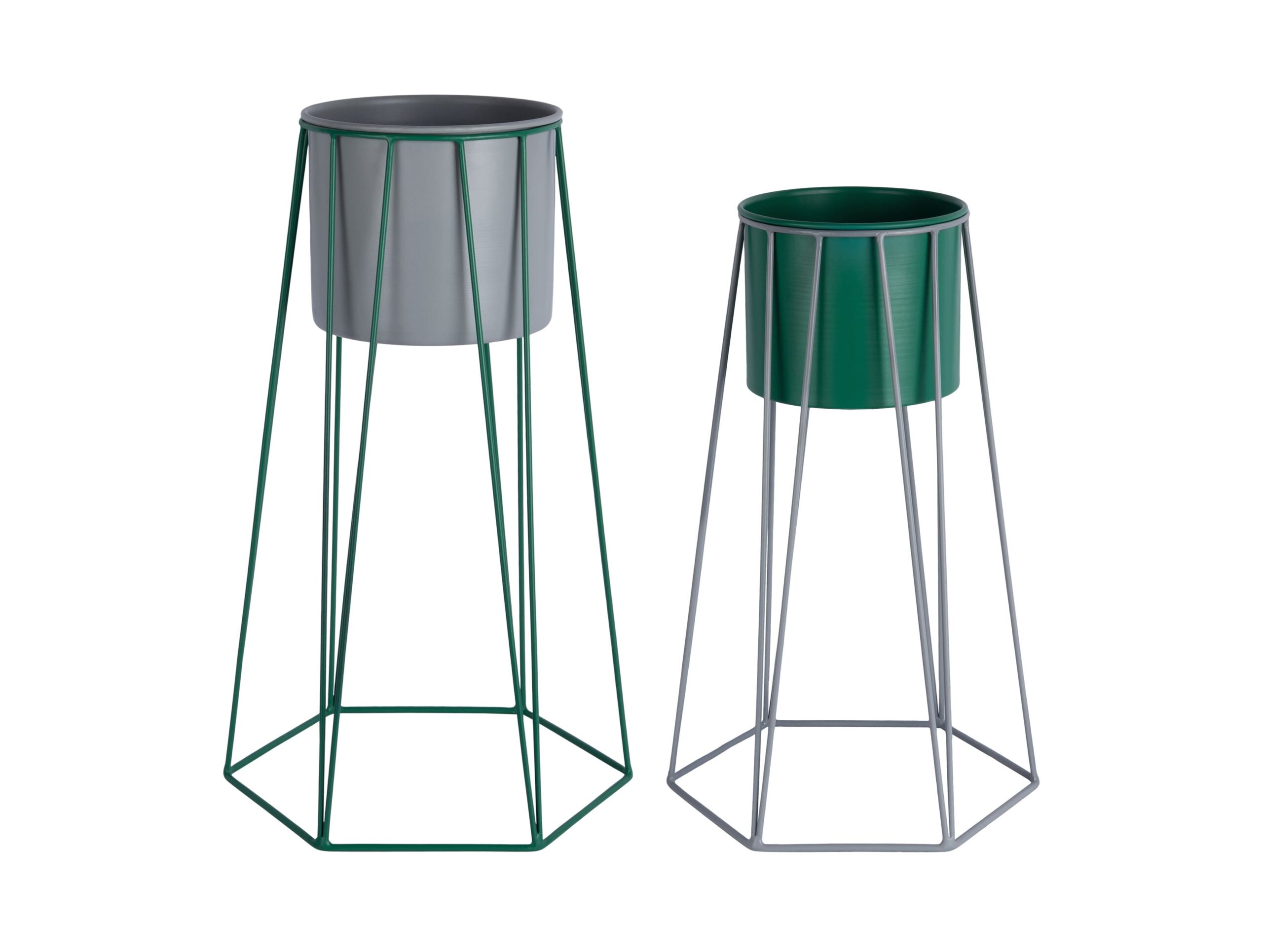 Set 2 portapiante design in metallo grigio e verde Present Time: eleganti, resistenti e moderni. Perfetti per valorizzare piante e ambienti. Ordina ora!