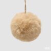Pallina di Natale peluche colore sabbia EDG diametro 10 cm in morbida pelliccia ecologica. Soffice addobbo per l'albero. Acquista su Savino Arte e Design!