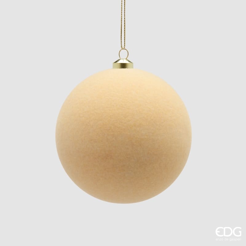Pallina di Natale in velluto color crema EDG diametro 10 cm. Elegante sfera soffice con capocannone dorato. Acquista su Savino Arte e Design!