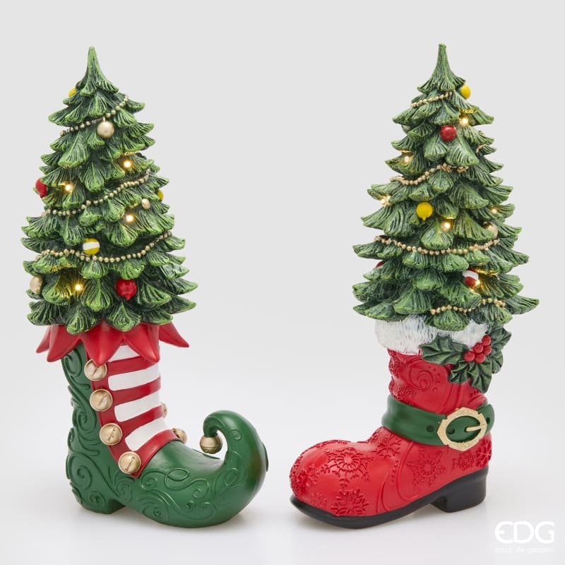 Stivale di Natale decorativo EDG altezza 39 cm in resina con albero e LED integrati. Scultura luminosa d'arredo. Acquista su Savino Arte e Design!