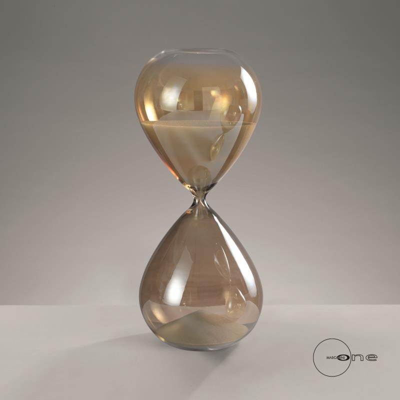 Clessidra decorativa Mascagni H 38 cm in vetro dorato ed ambrato con finitura metallizzata. Imponente scultura da terra e tavolo.