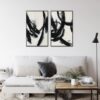 Quadro astratto 60x80 cm su tela con pennellate dinamiche nere su fondo chiaro e cornice inclusa. Vendita pezzo singolo in varianti. Acquista su Savino Arte e Design!