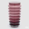 Vaso Spirale EDG Enzo De Gasperi 30 cm in vetro sfumato rosa antico e malva. Design ad anelli rilievo. Acquista su Savino Arte e Design!